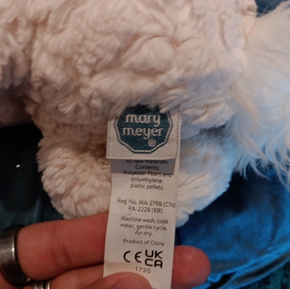 Mary Meyer White Unicorn Plush Toy Doll Red Embroidered Heart - Picture 4 of 4